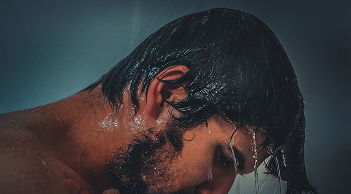 Odbudowa włosów dzięki biotynie