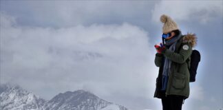 Kiedy dziecko zaczyna się wspinać?