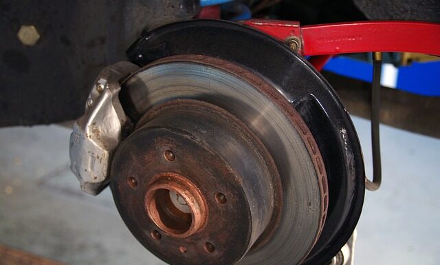 Jak poprawić skuteczność hamulców?