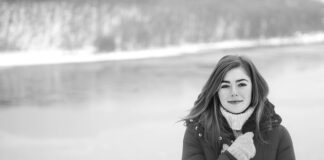 Czy kurtka pikowana jest zimowa?