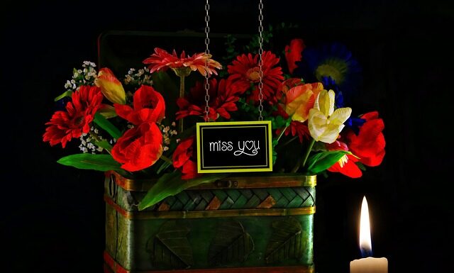 Ile pali 300 konny silnik zaburtowy?