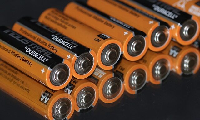 Jak często można ładować akumulator?