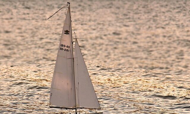 Z czego robi się łodzi? Z czego robi się łodzi?
