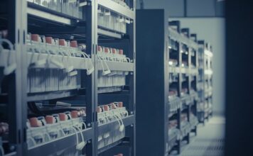 Jak długo ładuje się akumulator 100 amperogodzin?